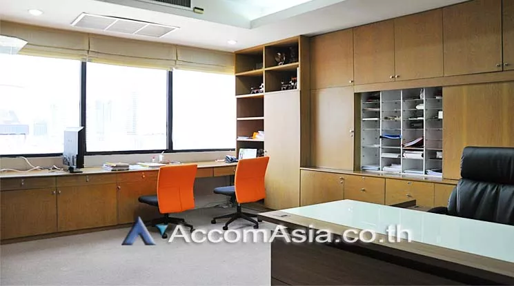 4  Office Space For Rent in Ratchadapisek ,Bangkok MRT Thailand Cultural Center at RS Tower AA14812